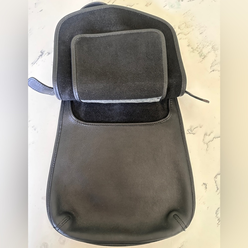 Vintage Coach 9135 90’s Black Leather Slim Hippie Crossbody Saddle Bag - Picture 4 of 10